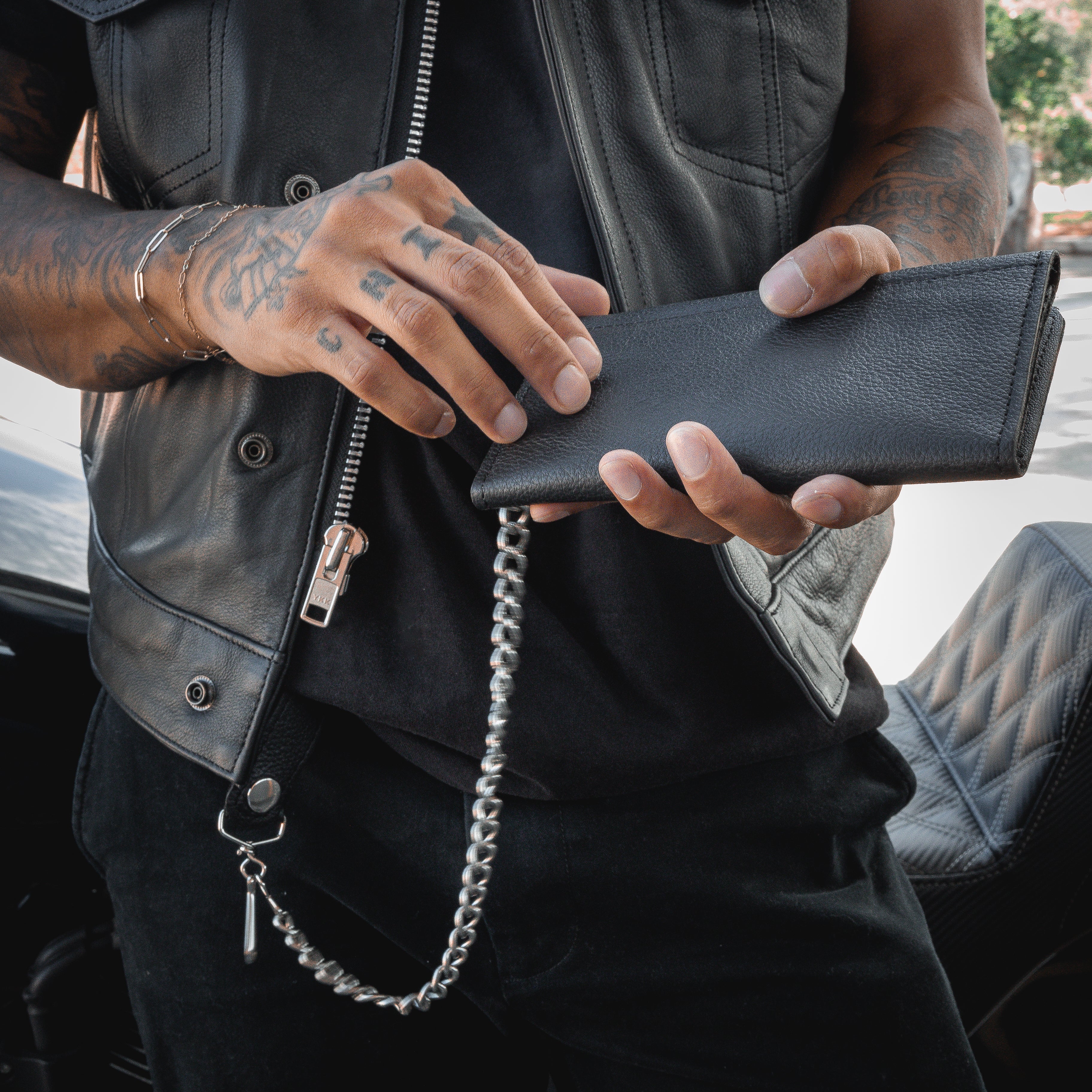 Open Road Men's Chain Trifold Leather Wallet - Boutique of Leathers/Open Road