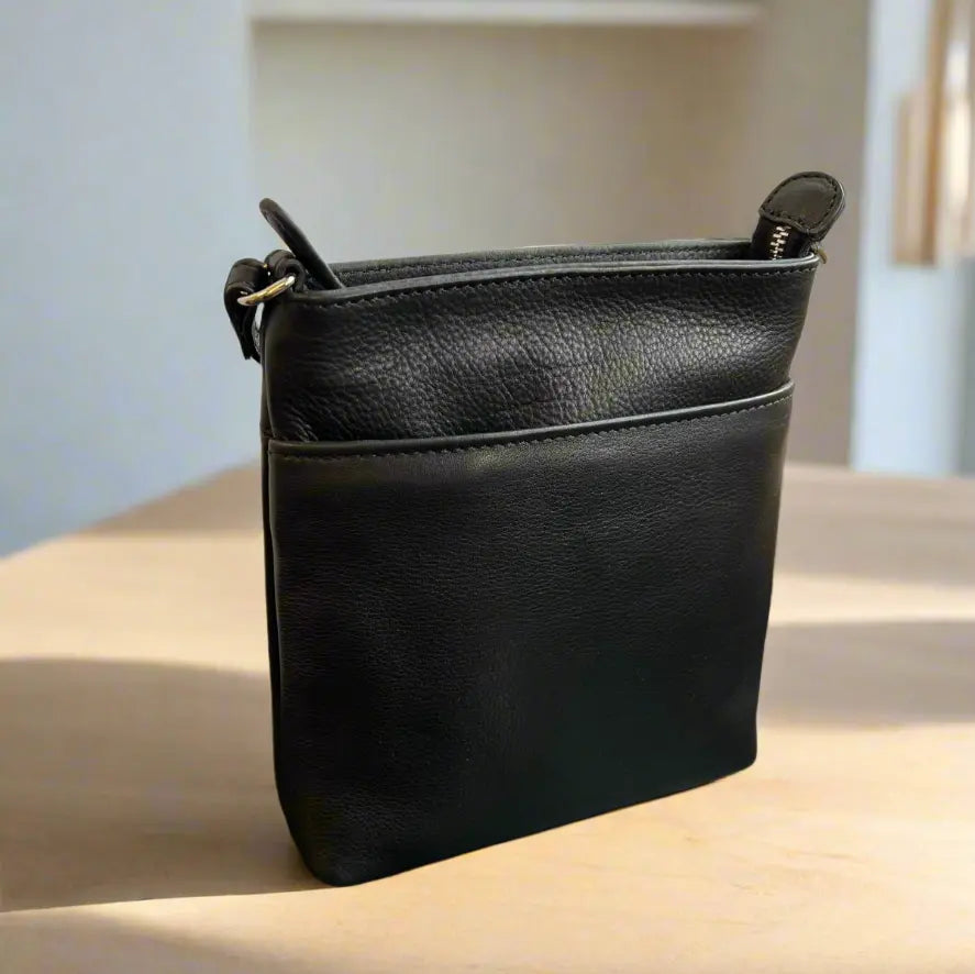 BOL Women's Leather 3 Pocket Crossbody Bag Handbags & Purses Boutique of Leathers/Open Road