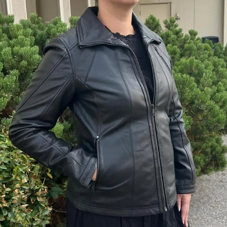 Classic Women's Lamb Leather Jacket with Regular Collar - Boutique of Leathers/Open Road