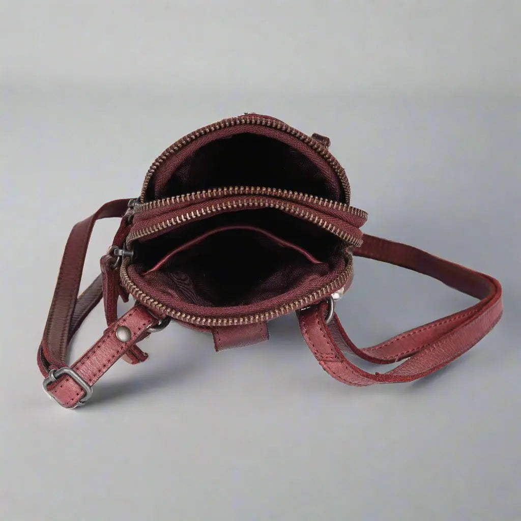 MET Small Leather Crossbody Bag Handbags & Purses Boutique of Leathers/Open Road